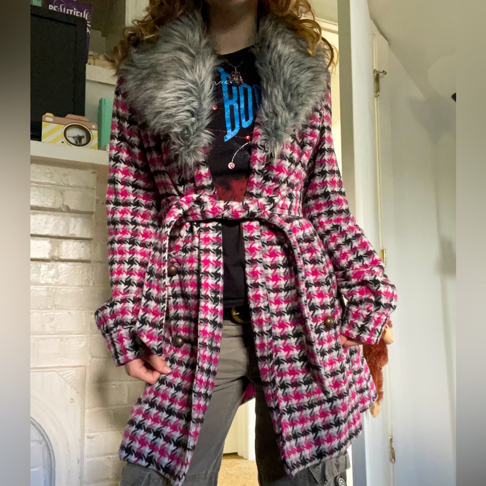Vintage coat with fur